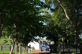 Dunbar Cabin | Kate’s Cottages, Bracken Lodge