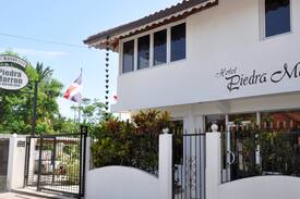El Centro Bed & Breakfast | Piedra Marron 9