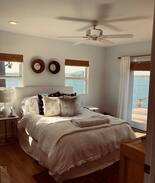 Brown Island Cabin | Paradise Island