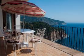 Tamariu Villa | Villa avec PISCINE PRIVEE, 1ère ligne mer, unique