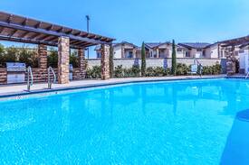 Rosedale Apartment | Luxury Gated Community, Private Room and Bathroom