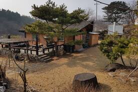Yangju House | 서울 30분 거리 양주 황토로 지은 별장 전체