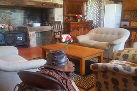 Blue Crane Route House | Farm stay Westondale
