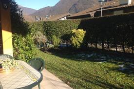 Monasterolo del Castello Villa | La Casa Nel Residence Lago D'Endine