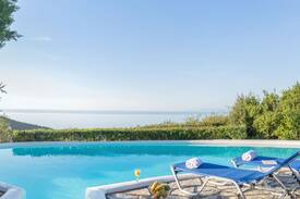 Agios Nikitas Villa | Villa Daphne - Agios Nikitas Villas