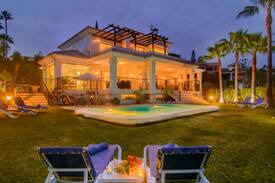 Urbanizacion el Rosario Villa | El Rosario villa, pool, garden, WiFi, jacuzzi, BBQ