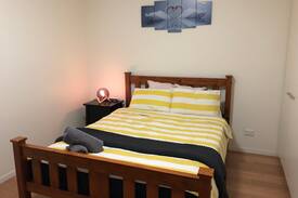 Zetland Apartment | Modern Holiday Apartment @ Zetland With 2 Parking