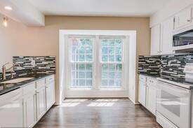 Lake Ridge House | Bright, Beautiful, Cheery Victorian in Woodbridge