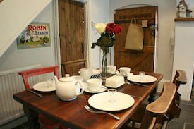 Chilham House | Orions Cottage - Gorgeous period holiday cottage