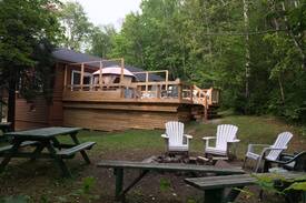 Pohenegamook Villa | Grand chalet bois rond Pohénégamook (La Carpe)