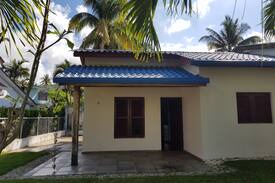 Puerto Bahia House | Casa cerca de la playa en Las Pascualas, Samana