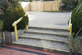 Leongatha House | Banksia Cottage (Pet friendly)