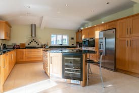 Barns Green House | Ranfold Grange - Indoor pool & Gym (Sleeps 15)