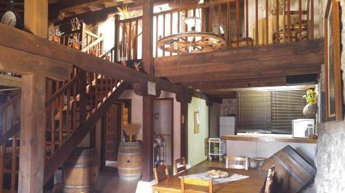 Mojares Apartment | 250 m² Apartment ∙ 5 bedrooms ∙ 13 guests