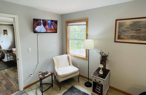 Cosby House | 3BD/2BA HOME /CLOSE TO DOLLYWOOD/ PET FRIENDLY