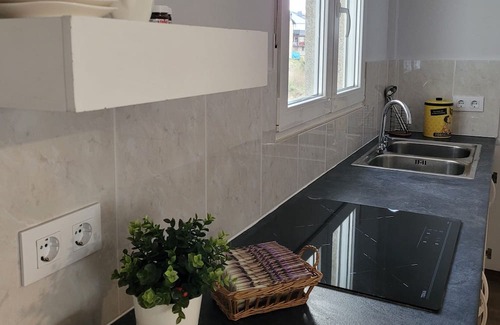 Becerrea Condo | SMALL APARTMENT WITH GREAT VIEWS