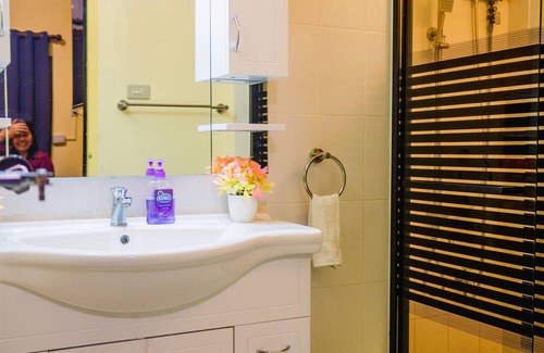 Legazpi House | Mayon Majestic Homestay.