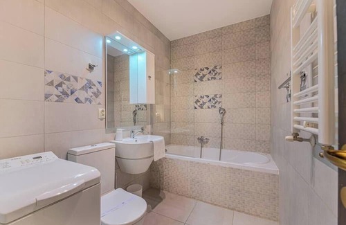 Brasov Apartment | UNO - Gardens Nature Studio With Garden
