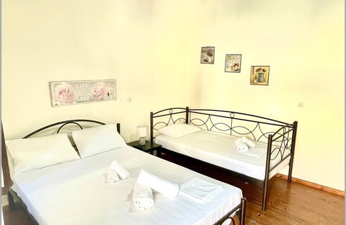 Argyrades House | Pozzo House at Argyrades