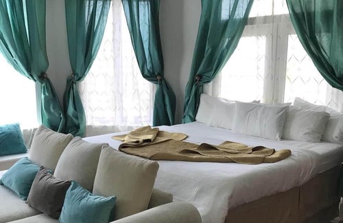 Harper's Choice House | Best kept secret in Columbia!