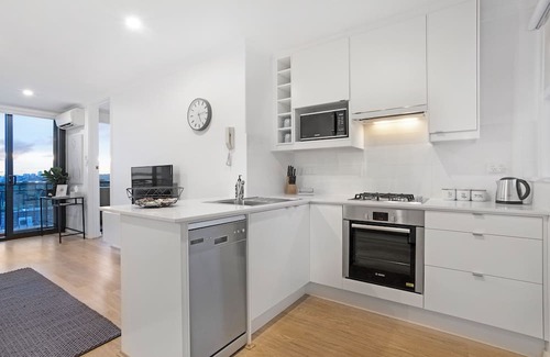 South Perth Apartment | Spectacular Views South Perth1br