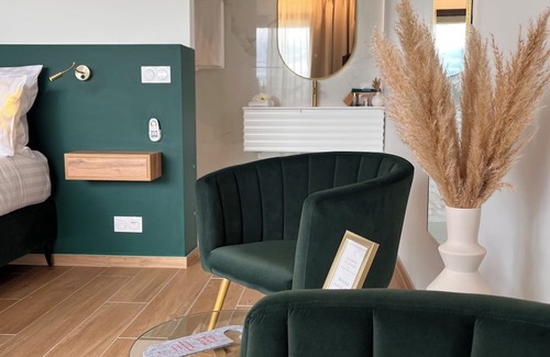 Vernon House | Le Domaine de la Vallée