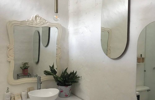 Honda Bed & Breakfast | Casa Amberes