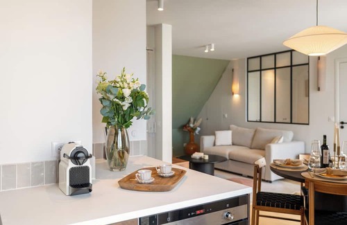 Necker Apartment | 1530 Roux