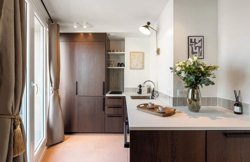 Necker Apartment | 1530 Roux
