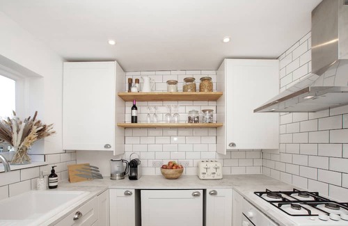 Bow Apartment | The Mile Luxe