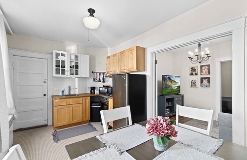 Hastings Apartment | Lovely Hastings home convenient to NYC.
