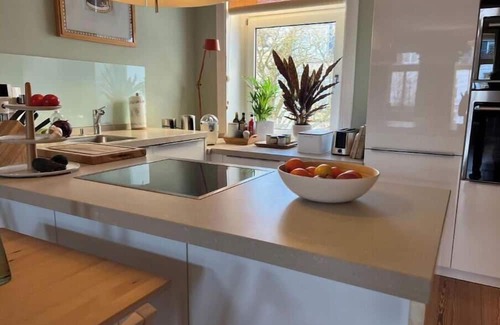 Hoheluft Apartment | Noveau-Wohnung in Eppendorf