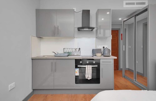 Loxford Apartment | London City Apartment in Ilford