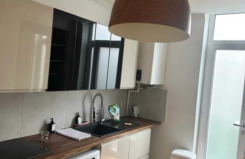 Downtown Le Havre Apartment | Homerez - Modern Apartment in Le Havre