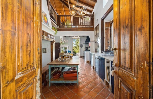 Sao Bras de Alportel Villa | Stunning 6 Bedroom 19th Manor House on Private Gated Estate with Private Pool
