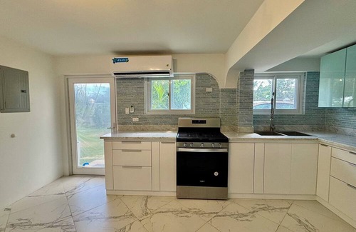 San Antonio House | Sunset Beach House