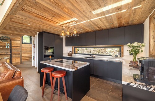 Riddes Ski Chalet | Exclusive stay in La Tzoumaz - the doorstep of Verbier and the 4 Vallées