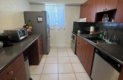 The Roads Apartment | Enjoy Urban4-1 Relax after exploring Brickell City Centre