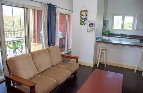 Bagope Condo | Cozy Fully Equipped Condo 3BR -7min walk from Lakenn