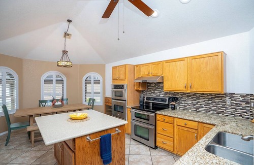 Lake Havasu City House | Desert Adventure on Trotwood