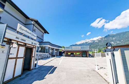 Steinberg am Rofan Apartment | Lovely apartment for 10 guests with hot tub, WIFI, patio, pets allowed and parking
