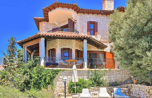 Kas Villa | Kaş Yarımada Villa Cindy Ortak Havuzlu