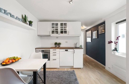 Stavanger Apartment | Central 2 Bedroom Near Sea
