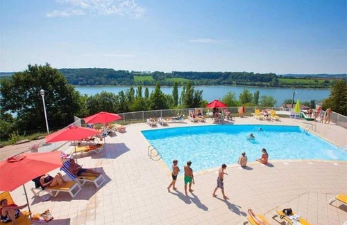 Peigney House | Camping 5 étoiles - Piscine - ccaaabd