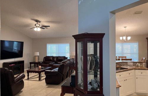 Palm Bay House | 3-bedroom house in tranquil Palm Bay with WiFi, AC