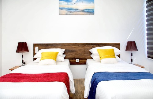 Dharavandhoo Bed & Breakfast | Manta Sky Inn