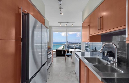 North Bay Village Apartment | Miami Beach Luxe Beachfront 2 Bedroom Condo | Free Gym & Balcony | Pet Friendly