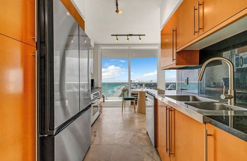 North Bay Village Apartment | Miami Beach Luxe Beachfront 2 Bedroom Condo | Free Gym & Balcony | Pet Friendly