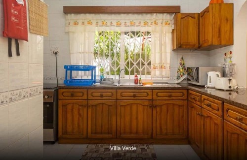 Beau Vallon House | Holiday house Beau Vallon for 1 - 6 persons with 3 bedrooms - Holiday house