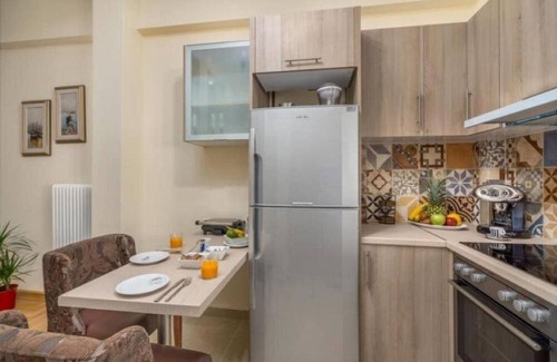 Kinosargous Apartment | Athenian elegant apt near Acropolis - Two bedroom apartment